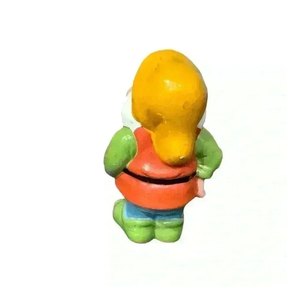 Disney’s Snow White & The Seven Dwarfs Vintage Figure Lot of 4 - Picture 8 of 10